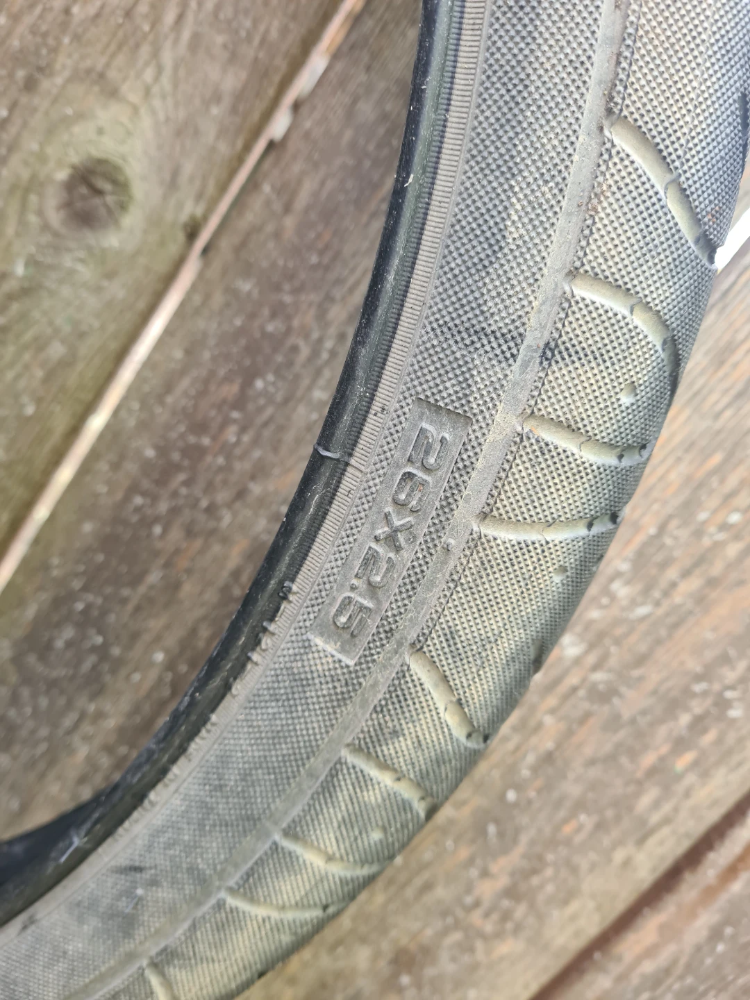 Maxxis Hookworm 26 x 2.5 Bicycle Tire - photo 2