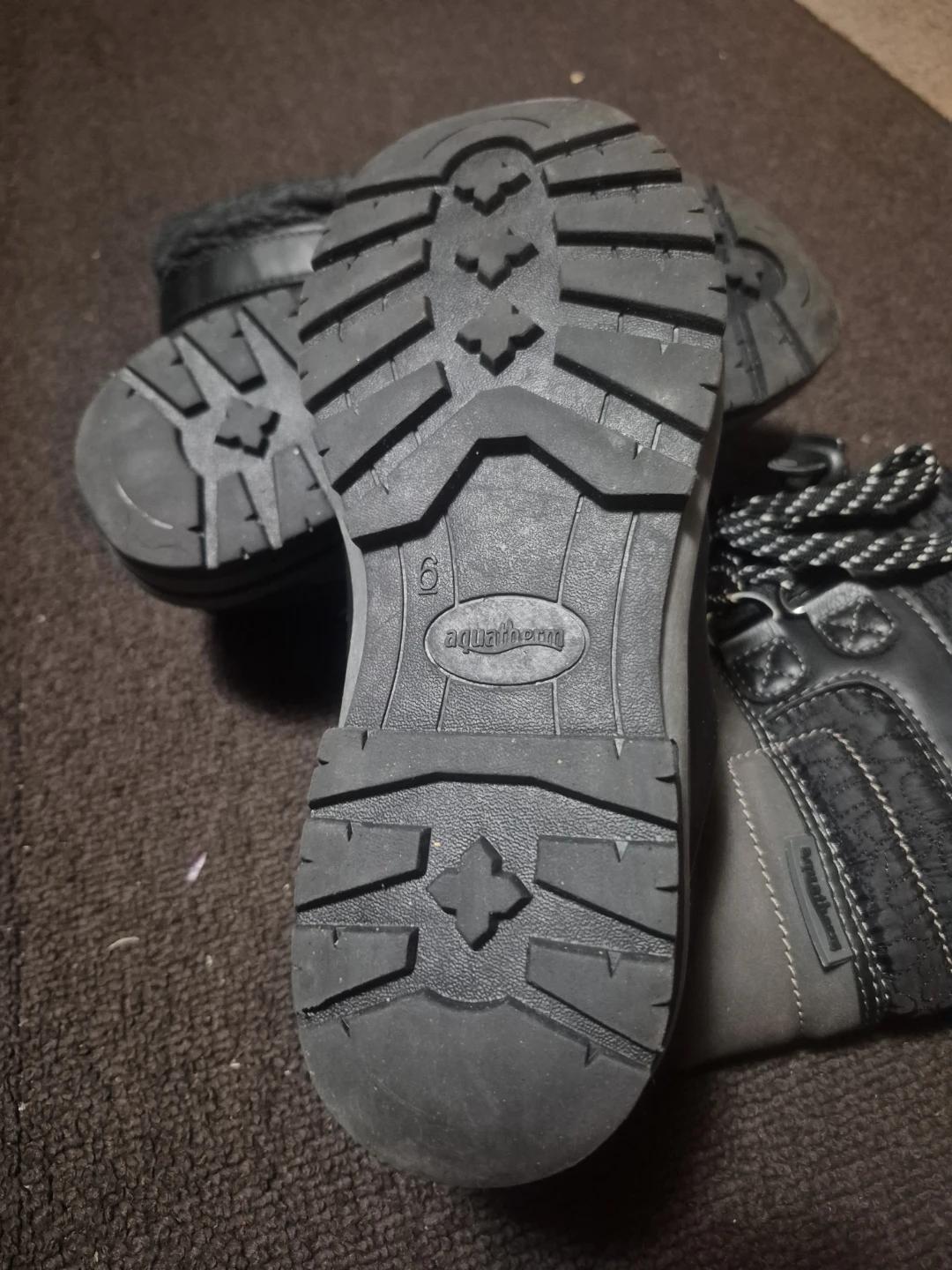 Size 6 Aquatherm Winter Boots - photo 4