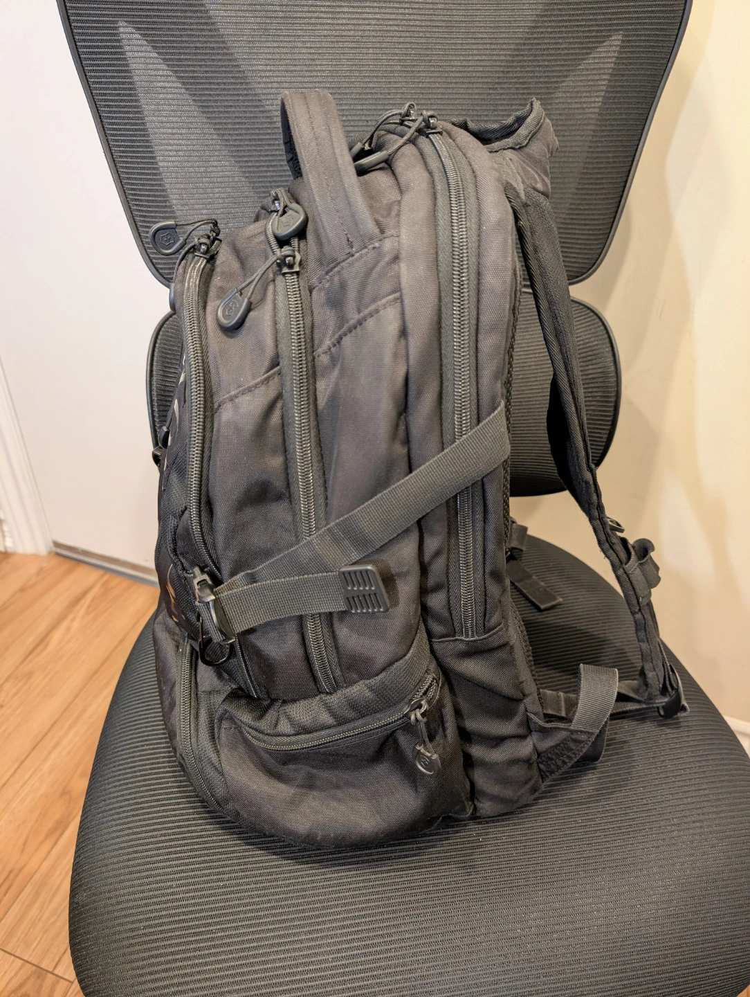 Victorinox Black Laptop Backpack - photo 5