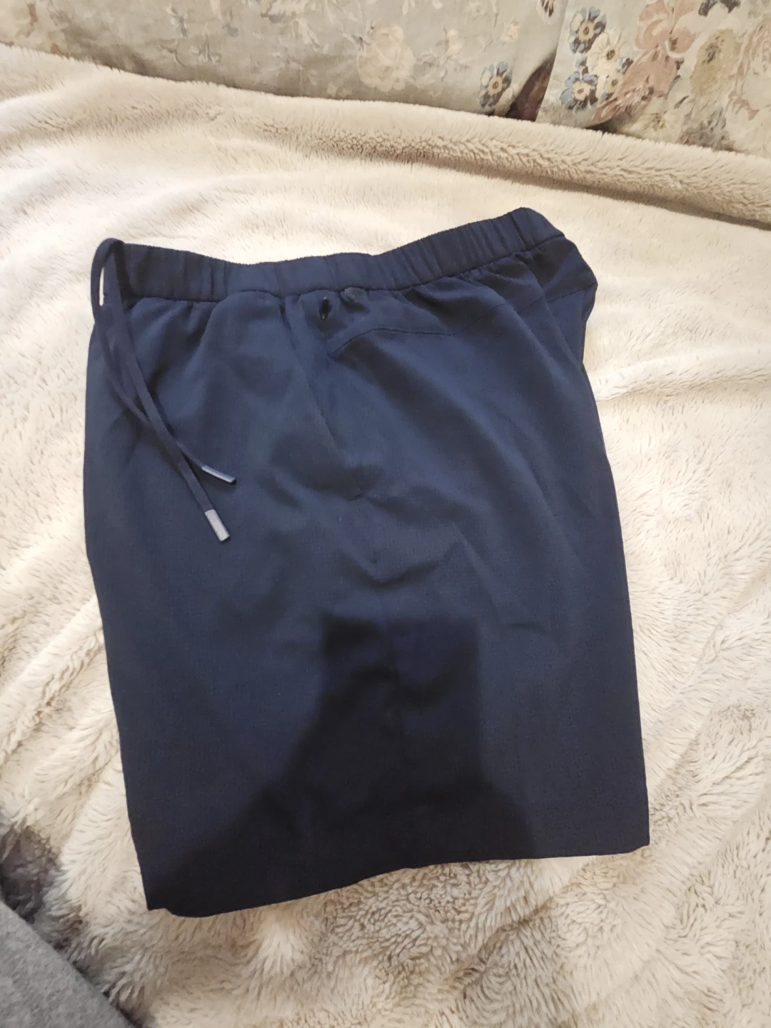 Lululemon Athletic Shorts - photo 4