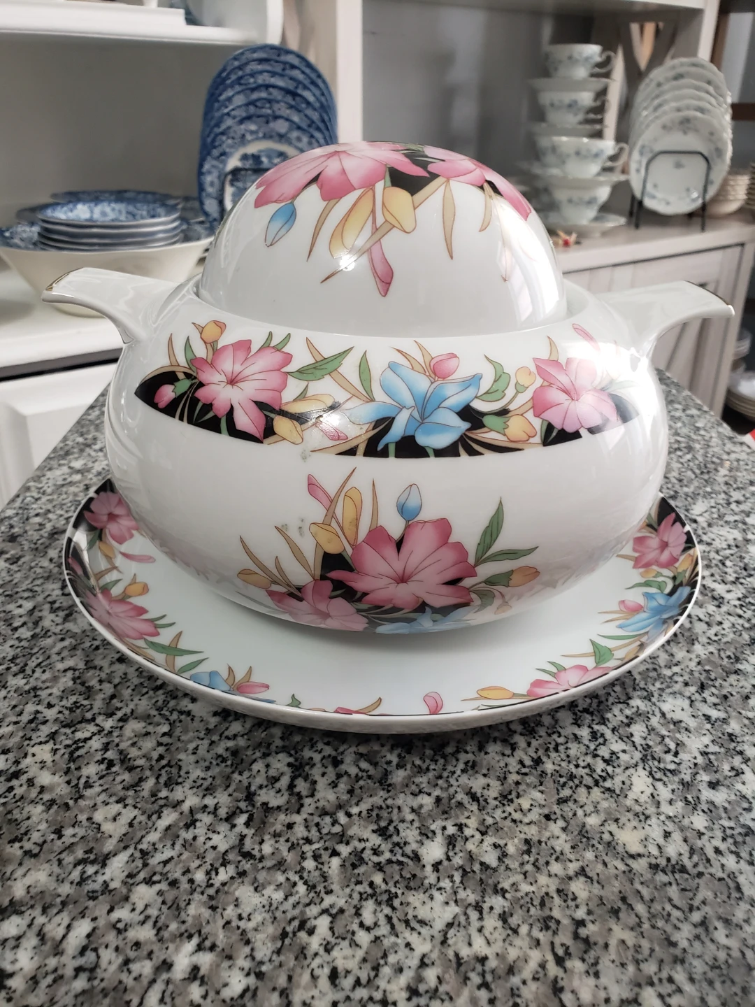 Limonge 2 pcs tureen