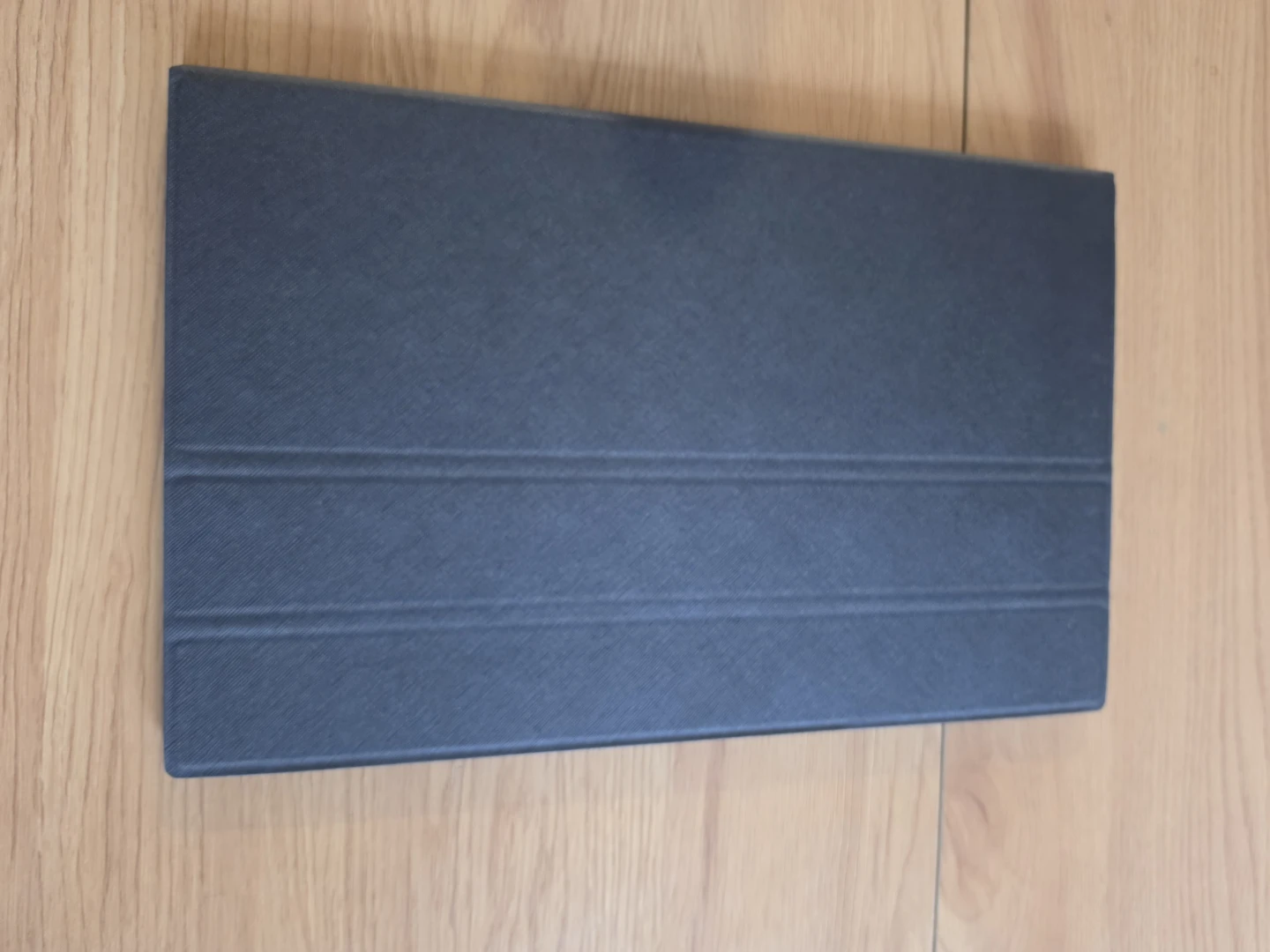 Portable Monitor with Carrying Case and 10FT HDMI Cable - photo 2