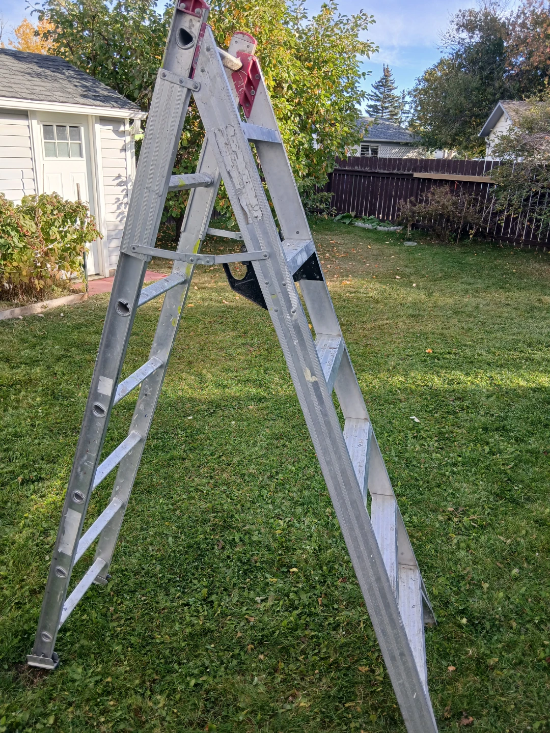 Aluminum Step Ladder