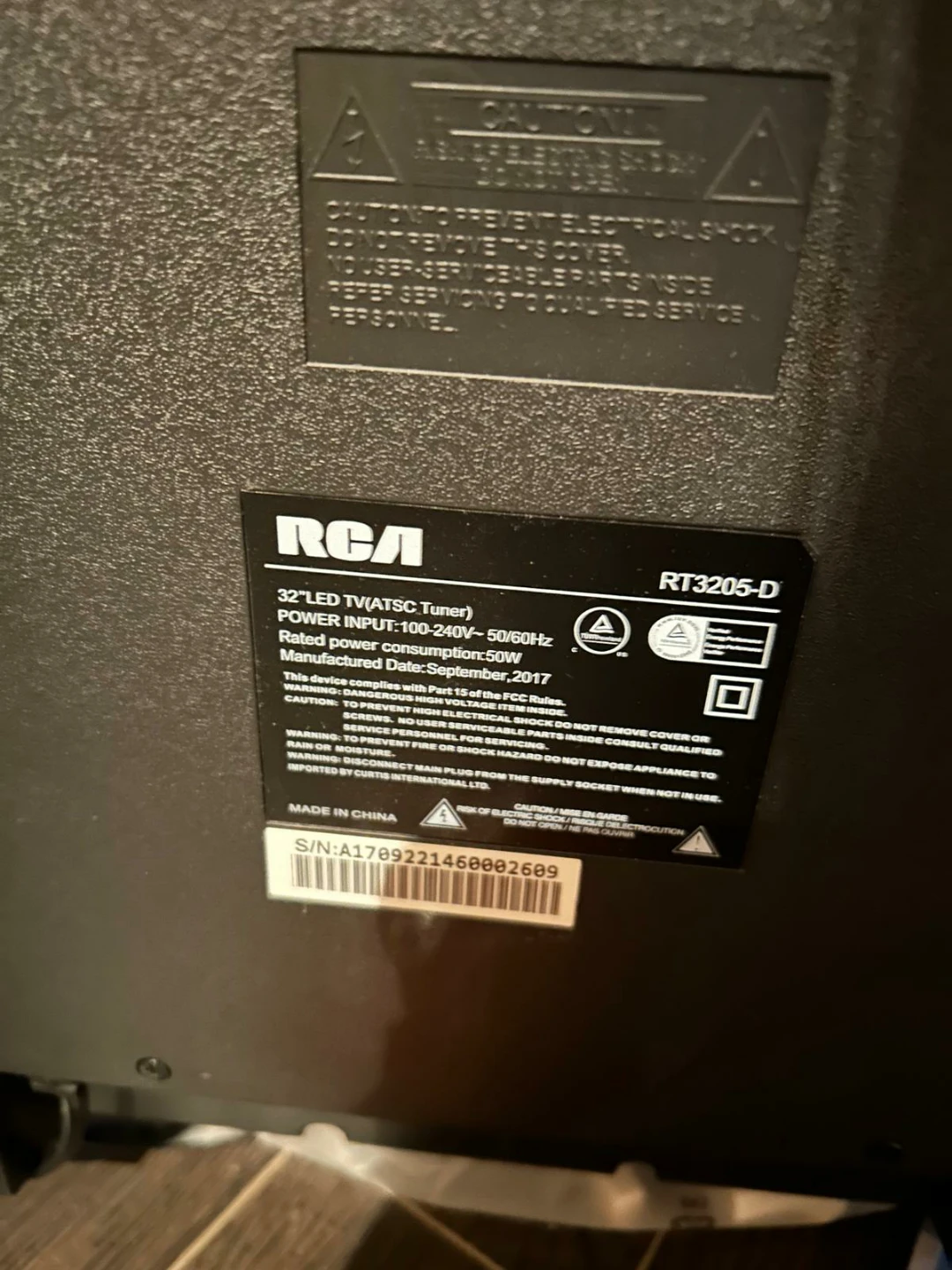 RCA and Toshiba 32-inch LED TV