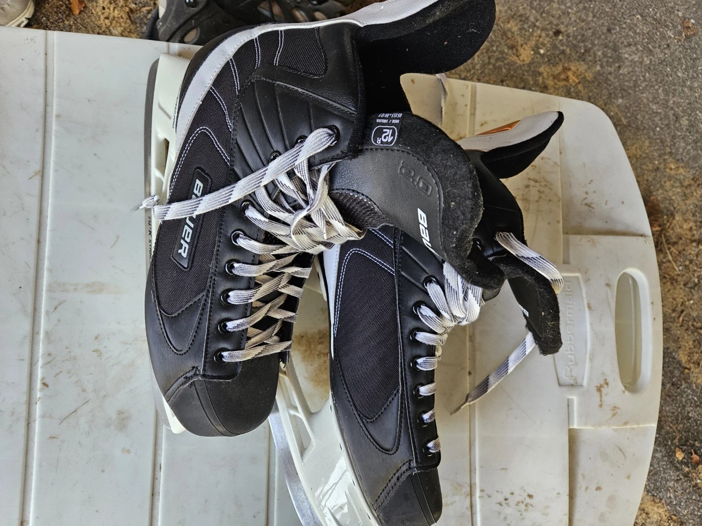 Bauer Hockey Skates - Size 12R