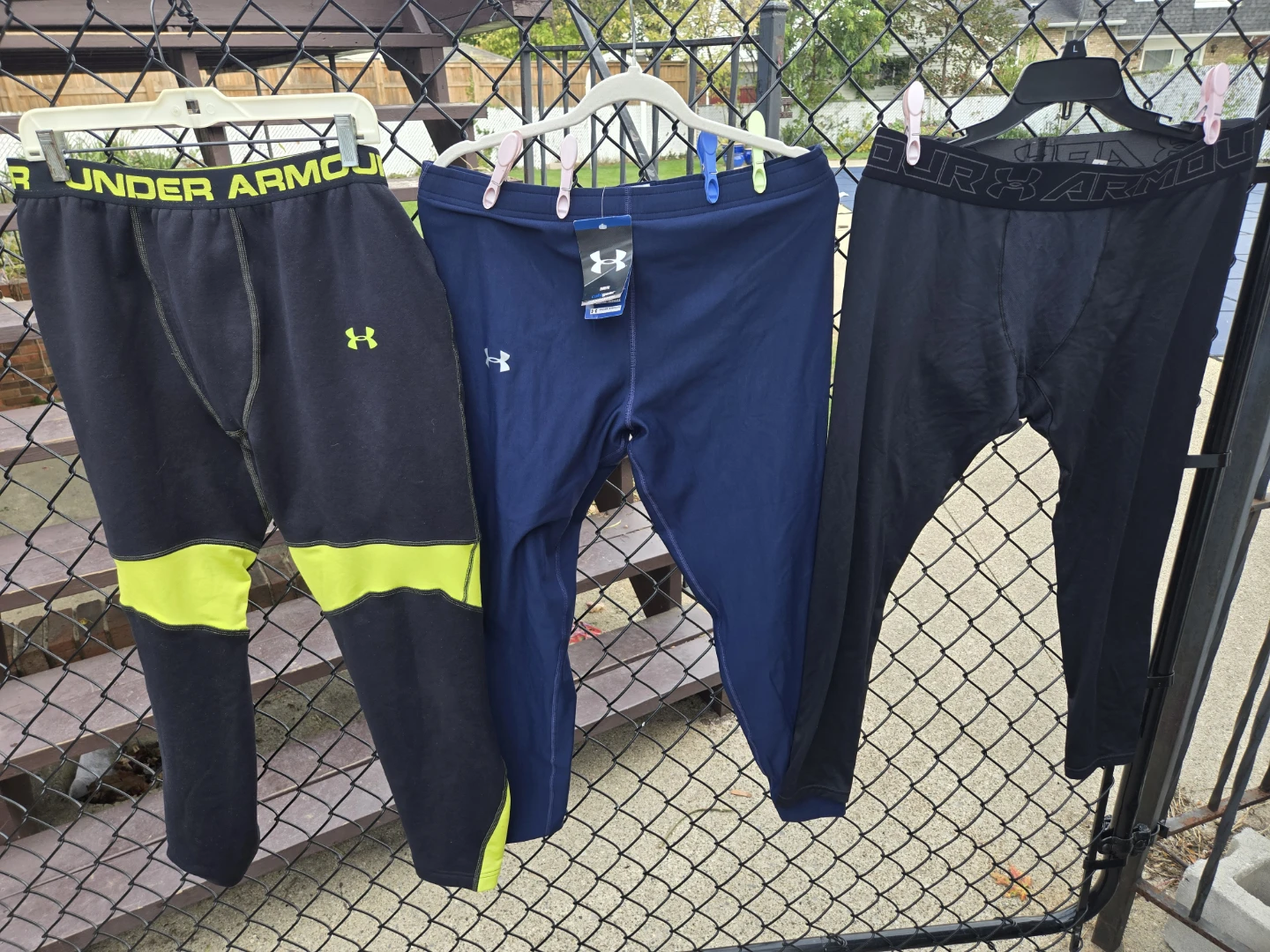 COLDGEAR Under Armour Men's 2XL/XXL Compression Leggings. 3pair.