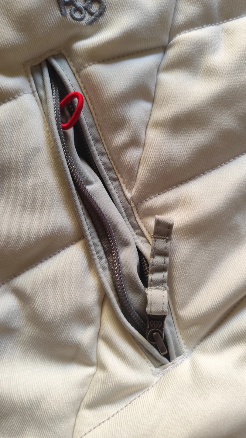 Women's Quilted Winter Vest - photo 4