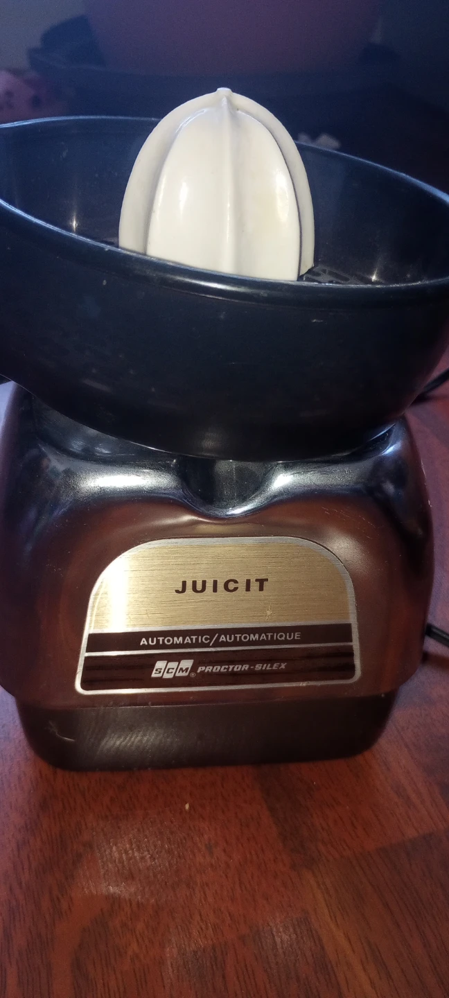 Proctor-Silex Juicit Automatic Juicer