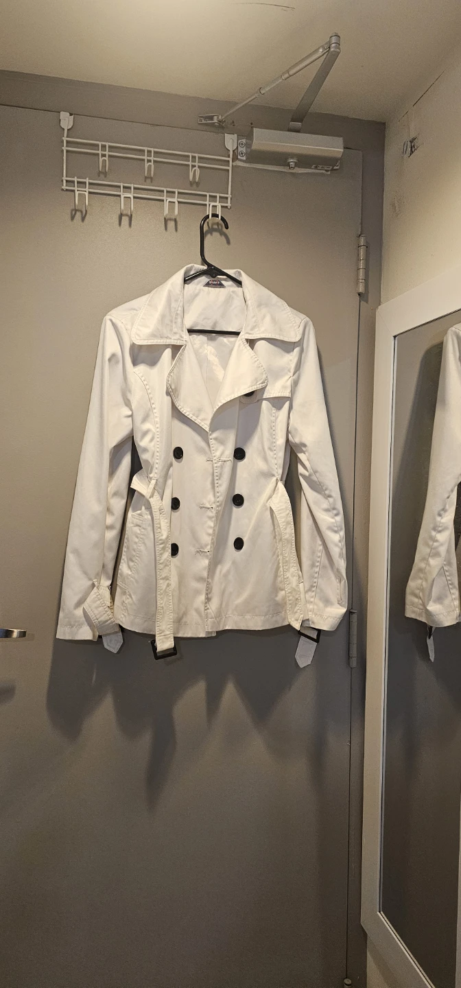 Pimkie White Trench Coat - photo 3