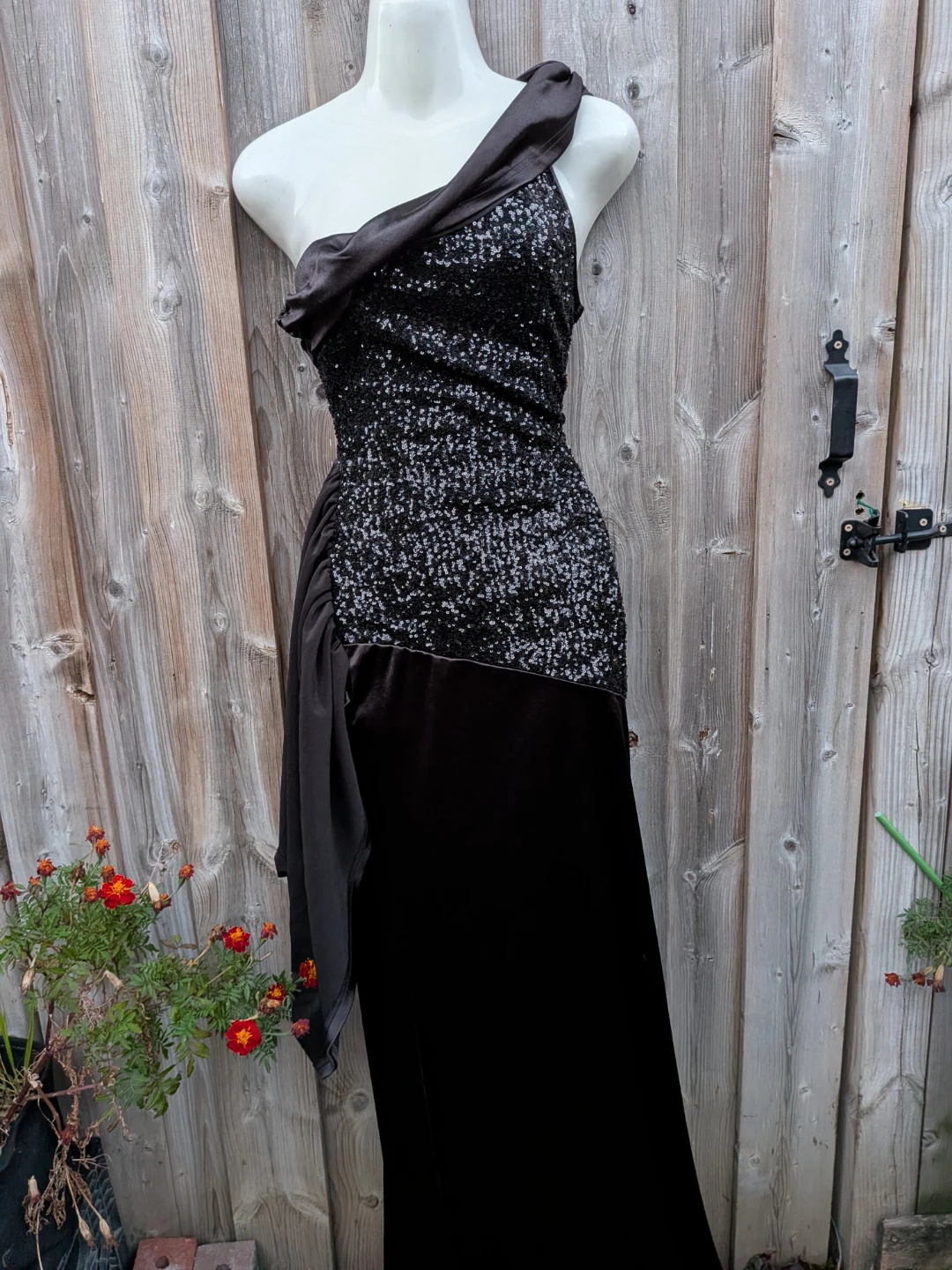 Black One-Shoulder Sequin Evening Dress Small