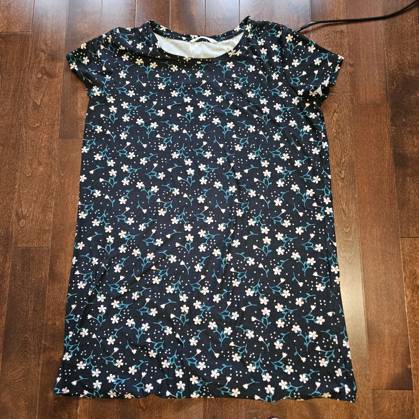 Black floral print t-shirt dress size xl - photo 3
