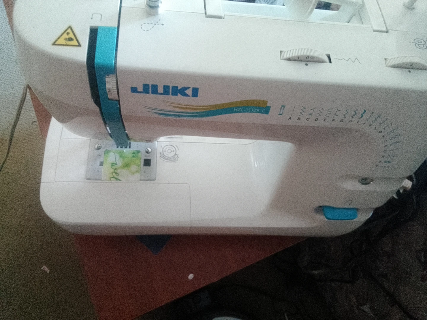 Juki HZL-353-C SEWING MACHINE - photo 2