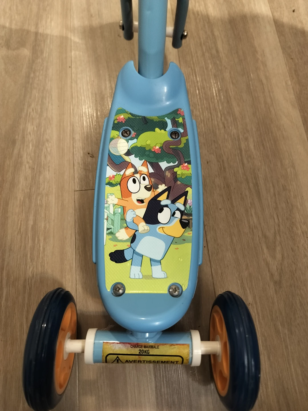 Bluey 3-Wheel Kids Scooter - photo 2