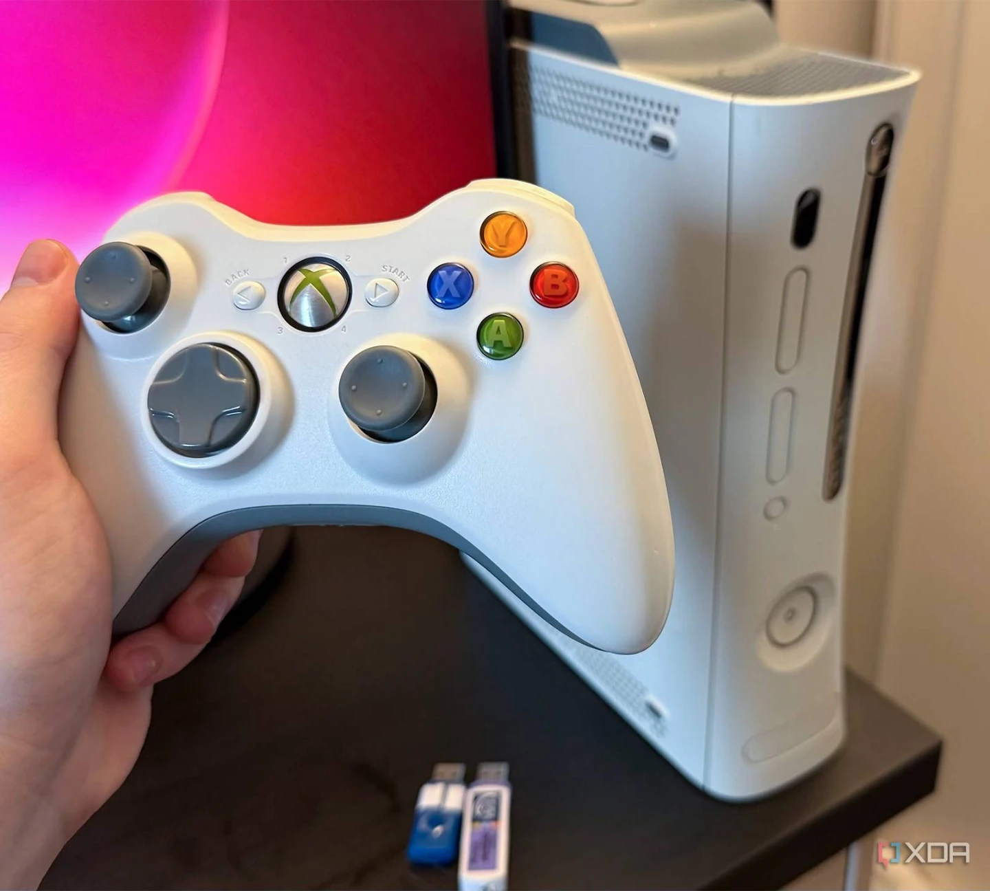 Microsoft Xbox 360 Console with Wireless Controller