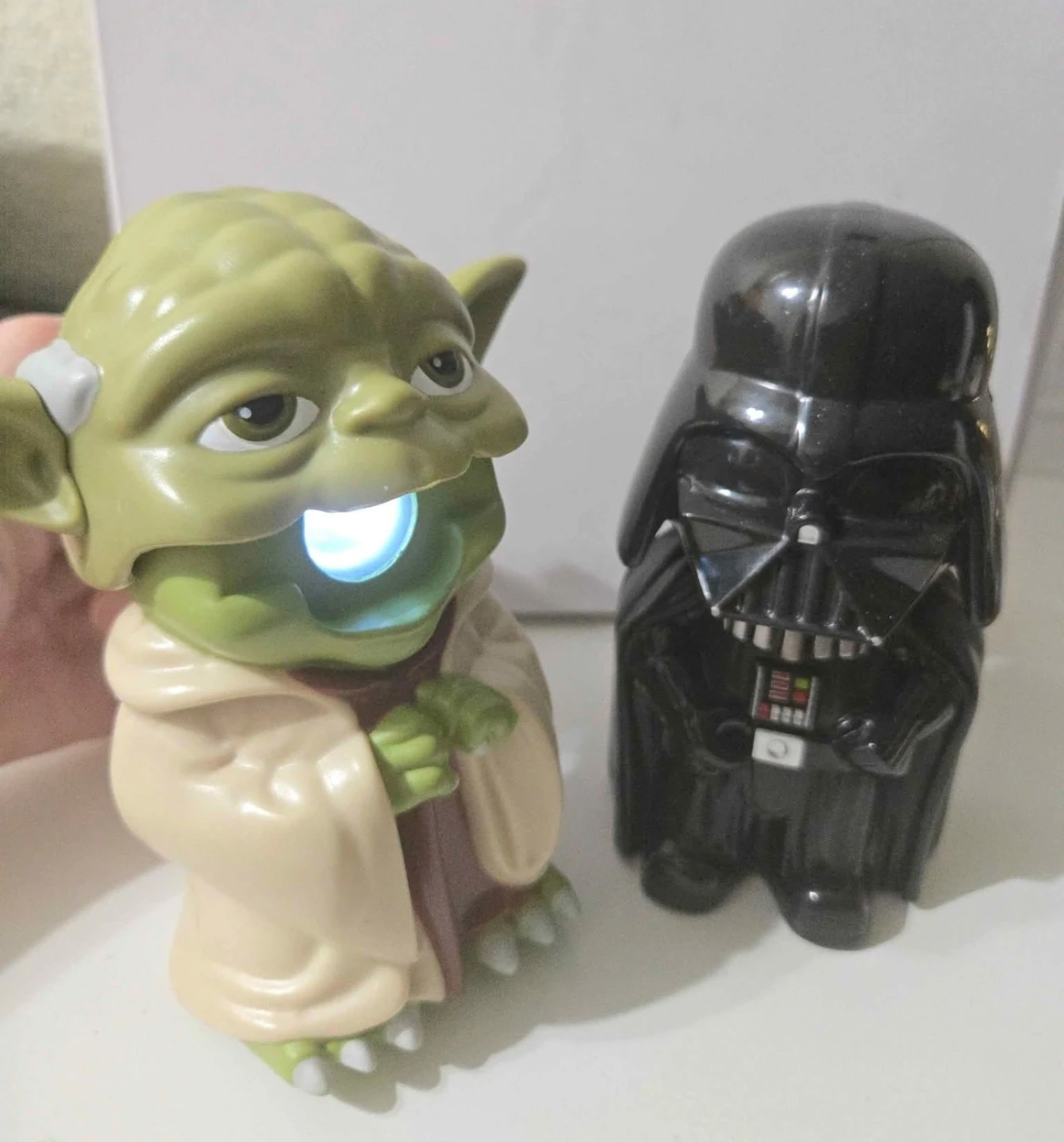 Star Wars Character Flashlights (moving sale) - photo 2