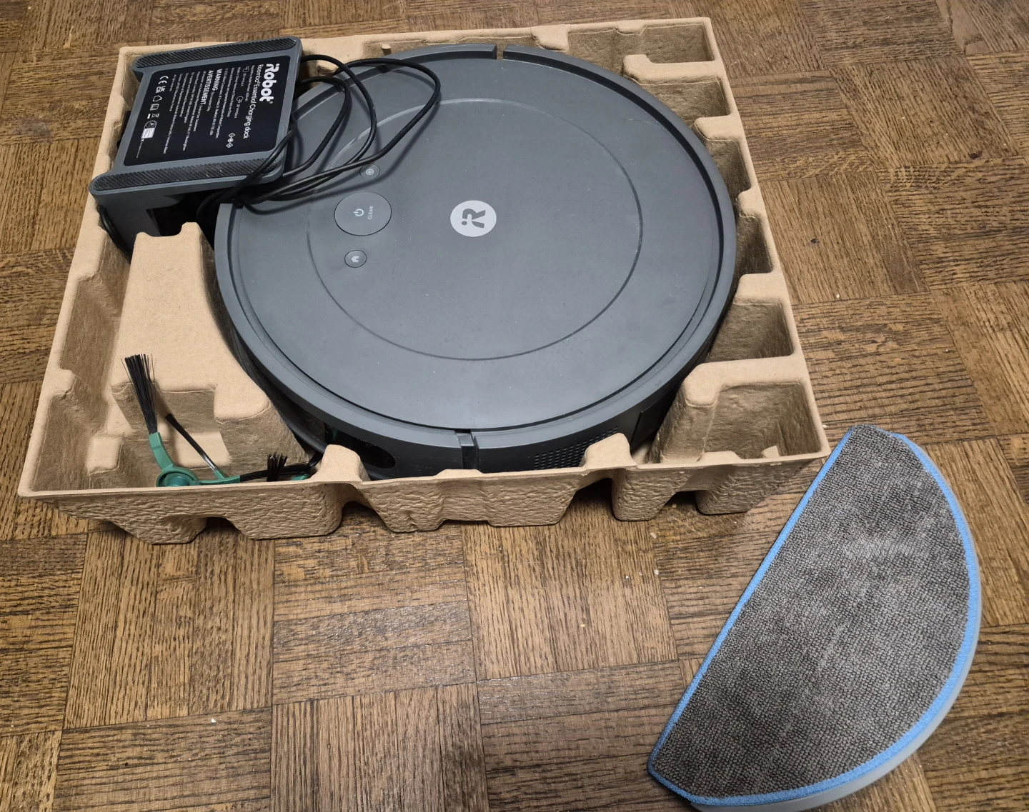 iRobot Roomba Combo Essential Robot Vacuum and Mop - photo 3