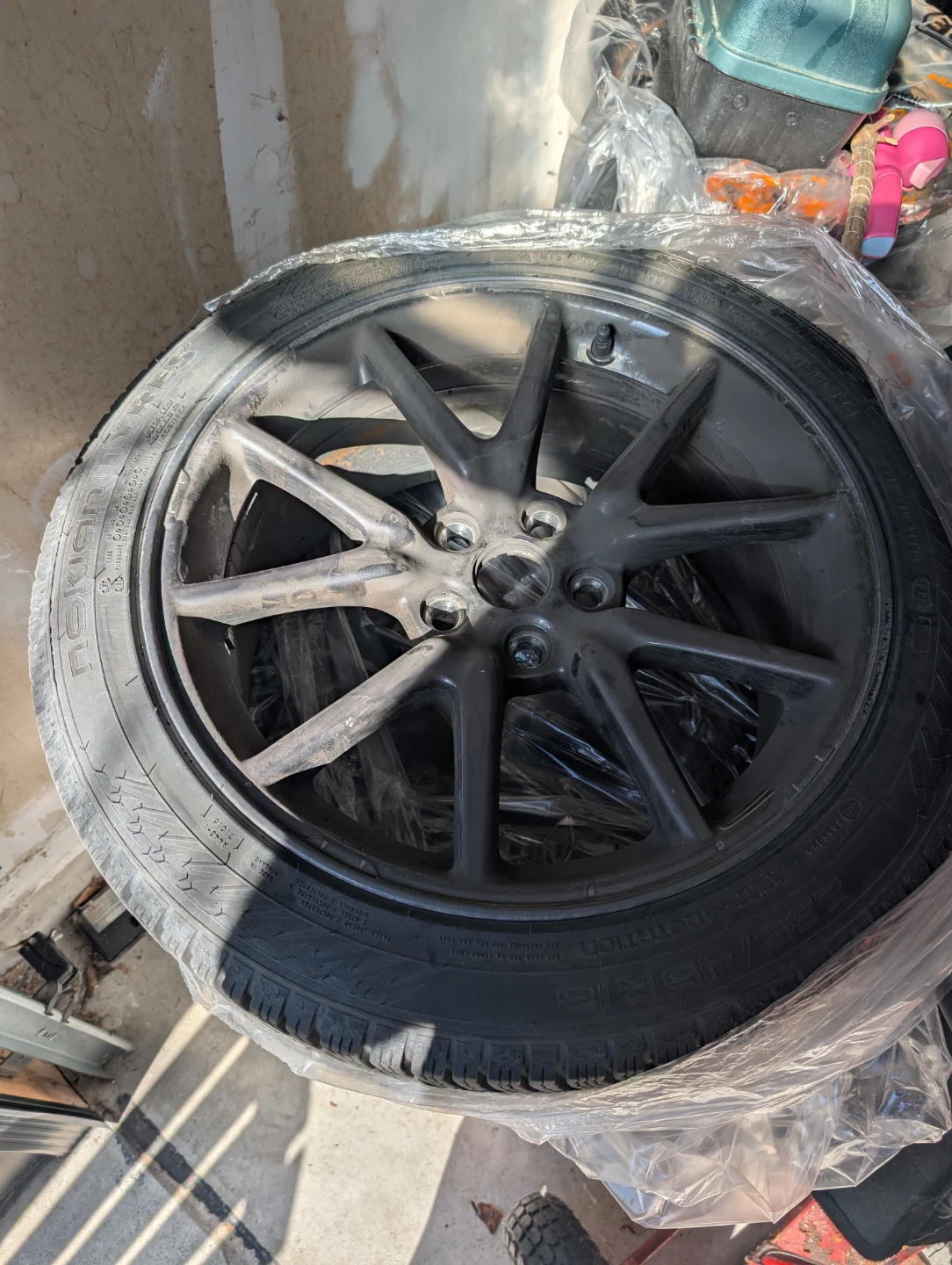 4 x NOKIAN TYRES HAKKAPELIITTA R5 Winter Tires - photo 3
