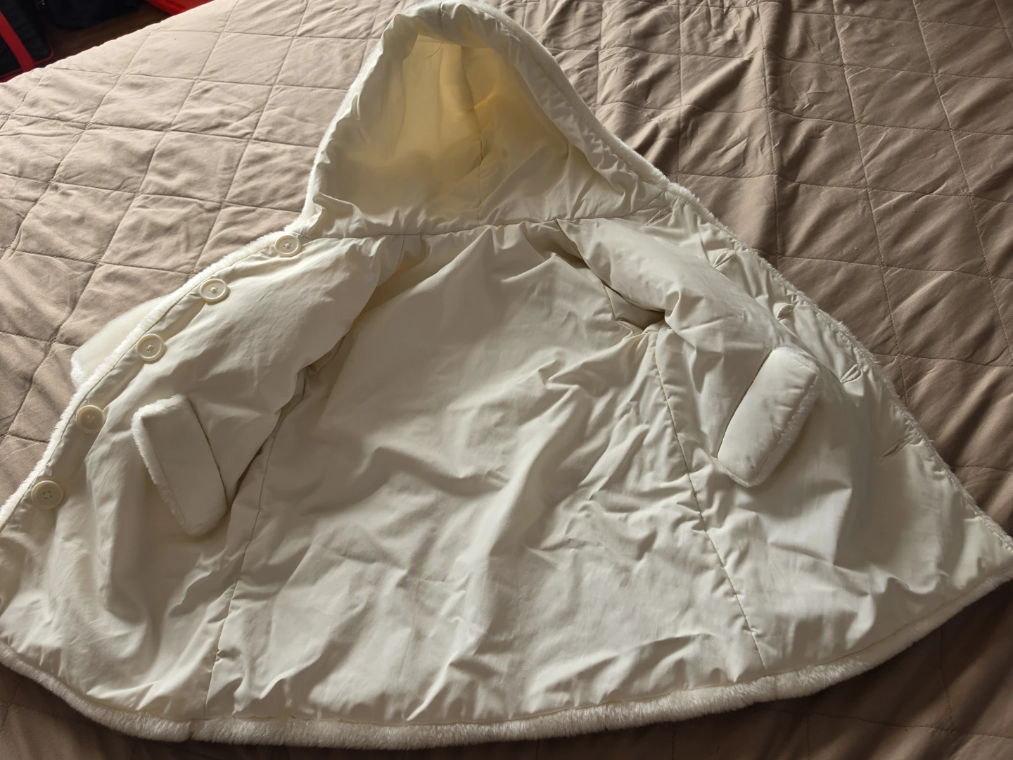 White Faux Fur Hooded Toddler Coat - photo 2