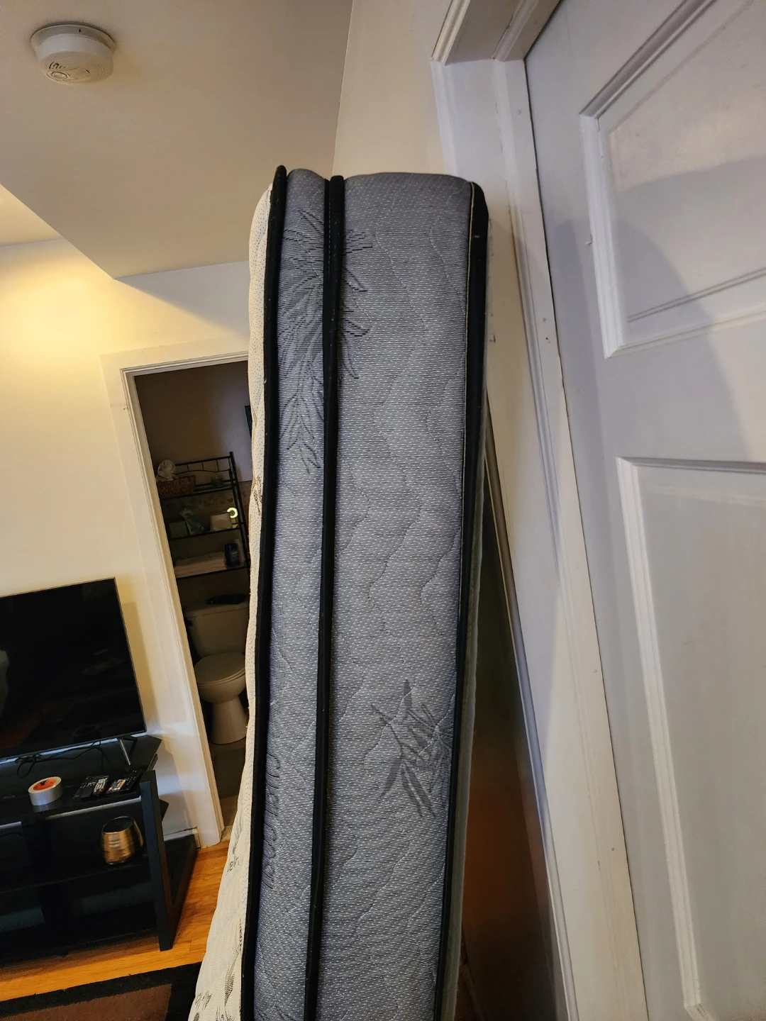 Aloe Vera Queen size Mattress - photo 4