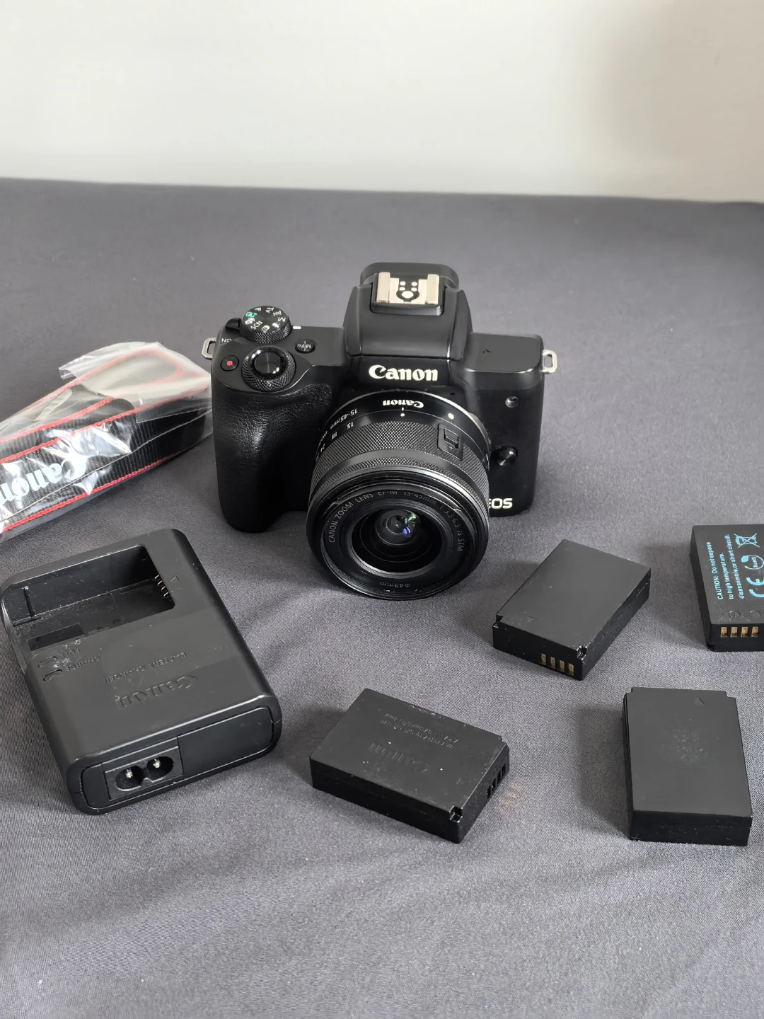 Canon EOS M50 - photo 2