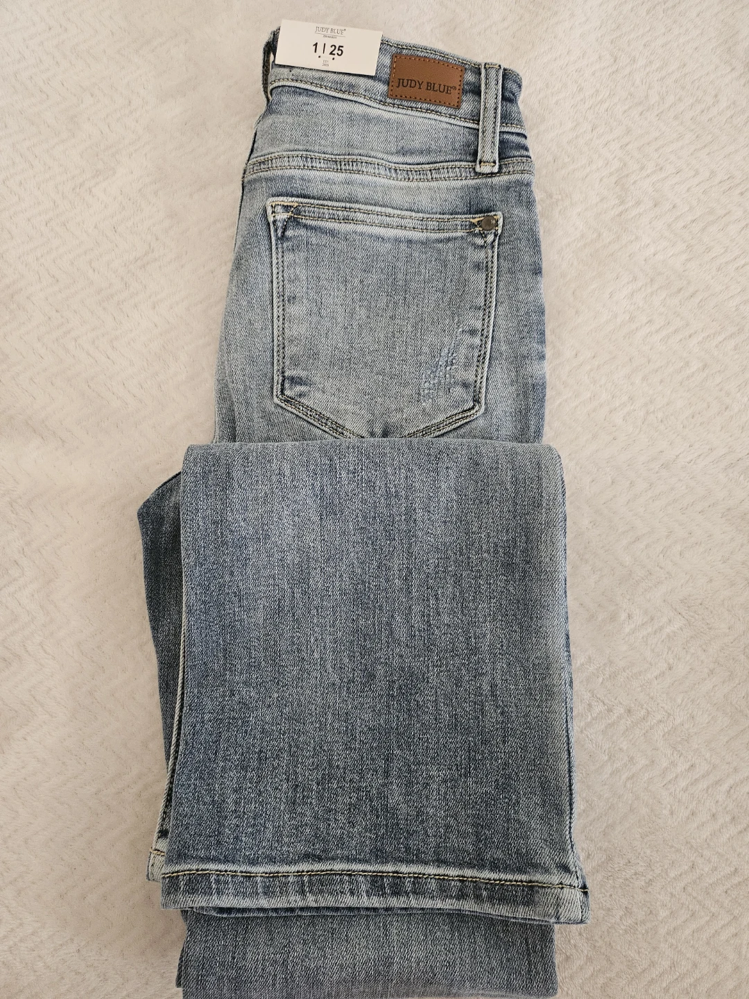 Judy Blue Light Wash Denim Jeans - photo 2