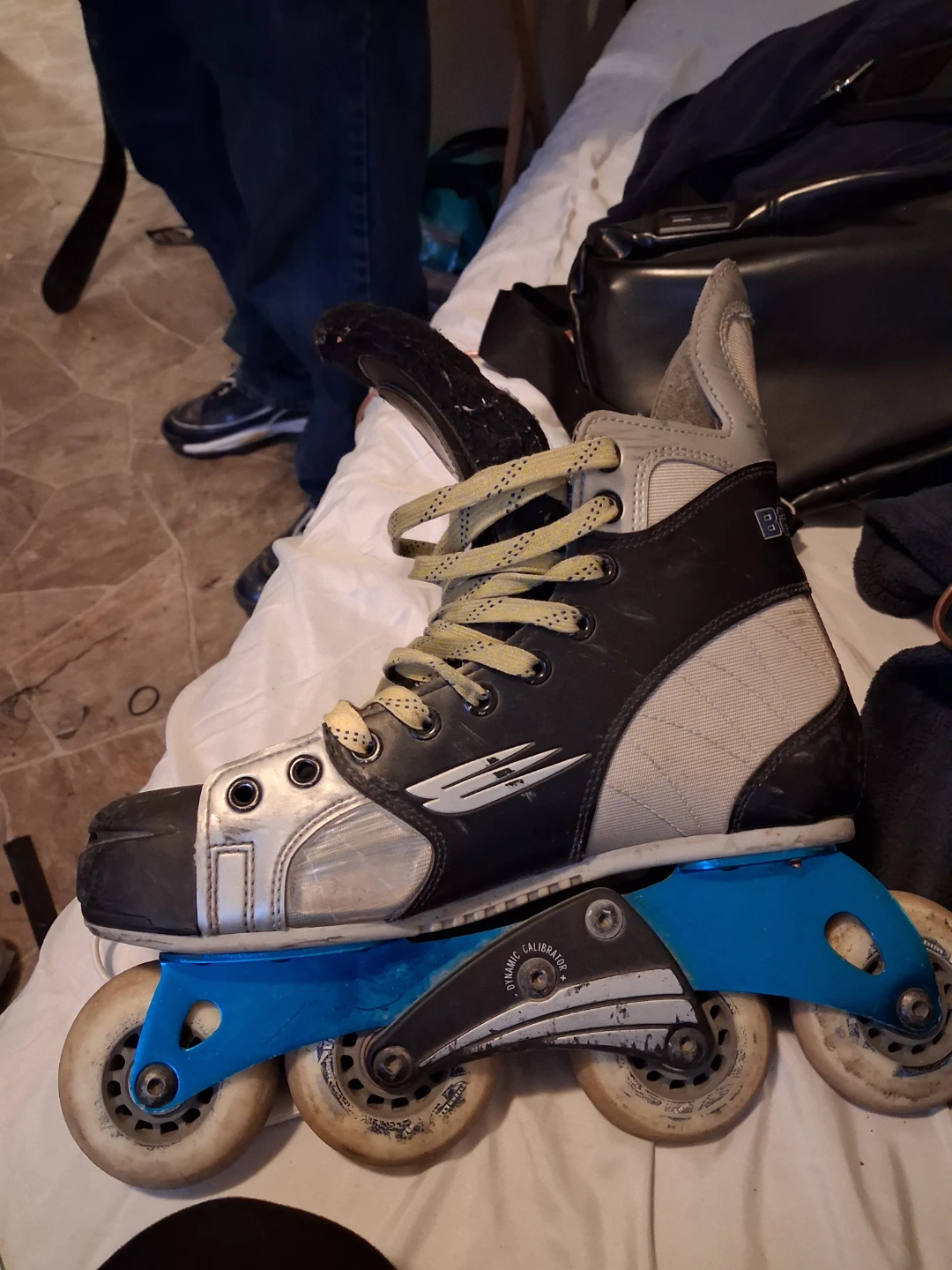 Bauer Vapor Agility Inline Skates size 7