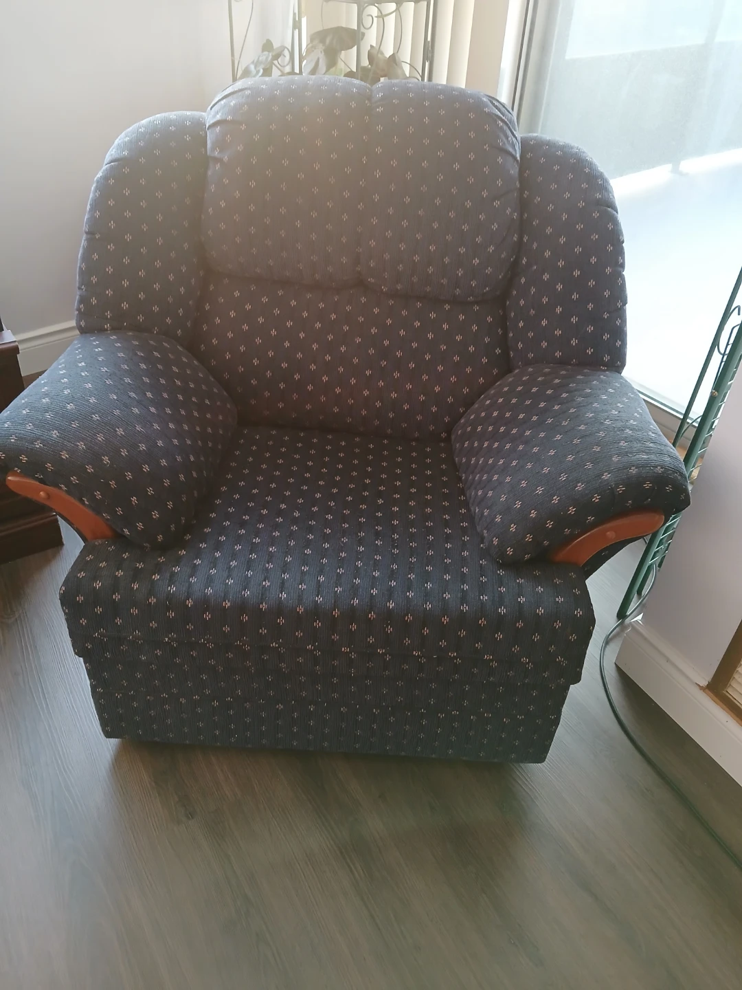 Single seater dark blue couch