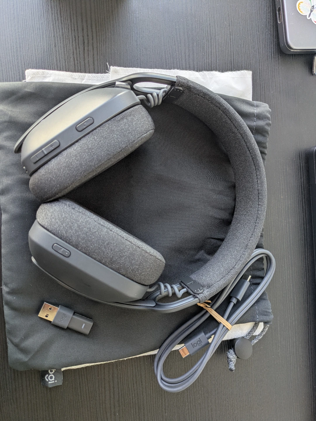 Logitech Zone Vibe Wireless Headphones - photo 3