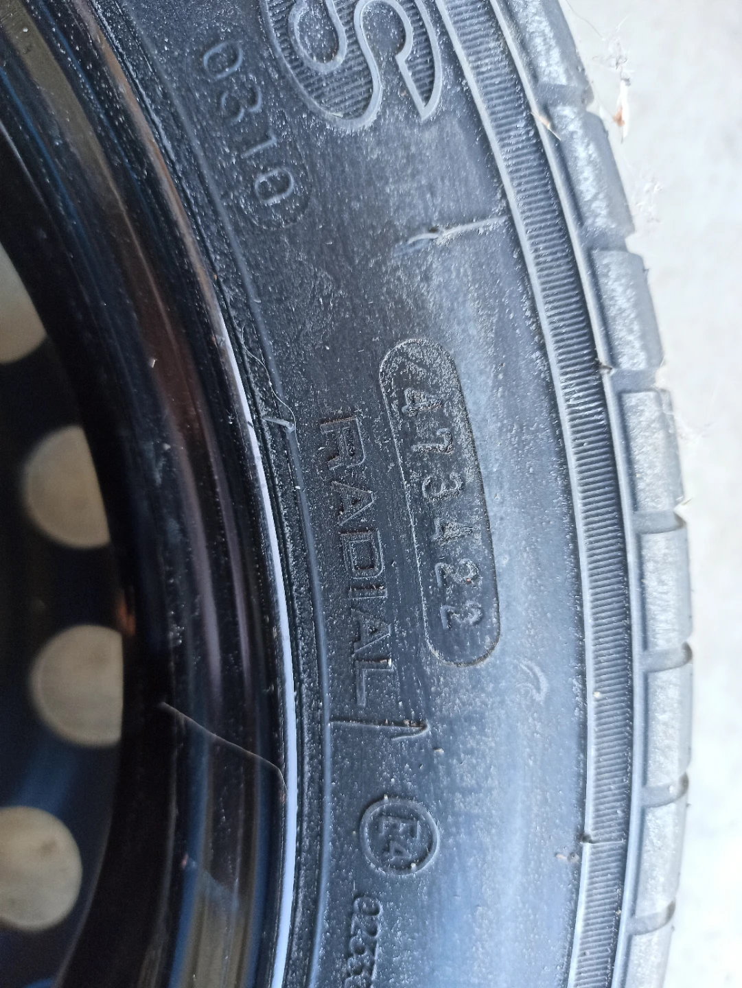Maxxis Spare Tire on Rim - photo 2