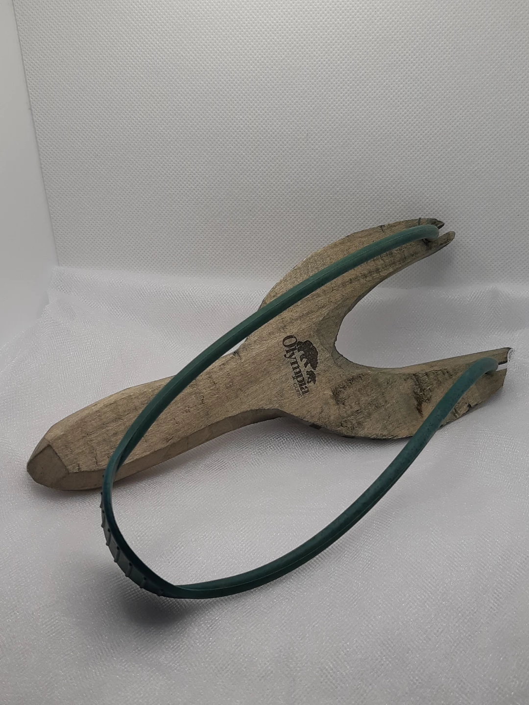 Hand carved wooden animal slingshot - photo 5