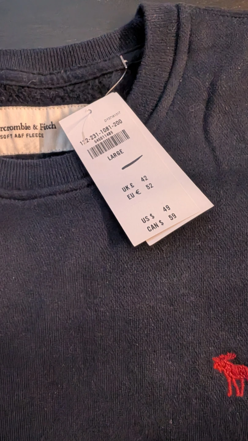 Abercrombie & Fitch Soft A&F Fleece Sweatshirt - Large - photo 2