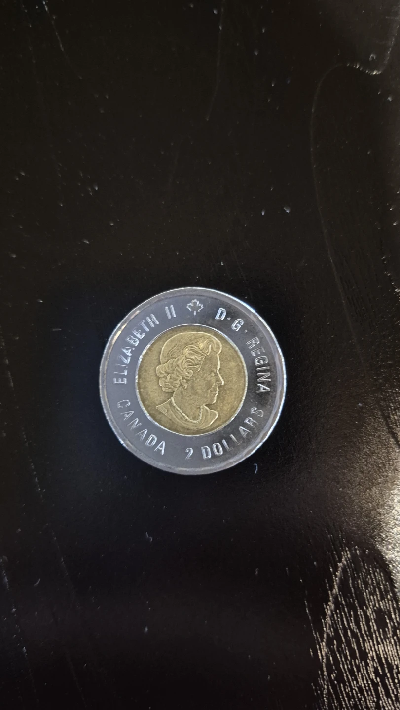 2017 Vimy Ridge Commemorative 2 Dollar Coin