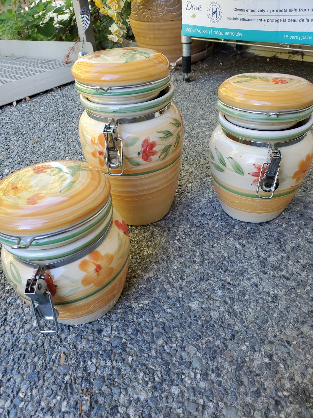 Set of 3 Ceramic Canisters - photo 5