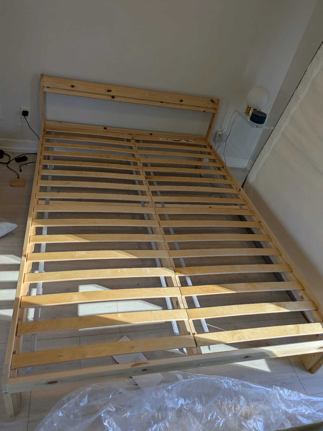 IKEA Nieden Full/Double Bedframe with slats - photo 3