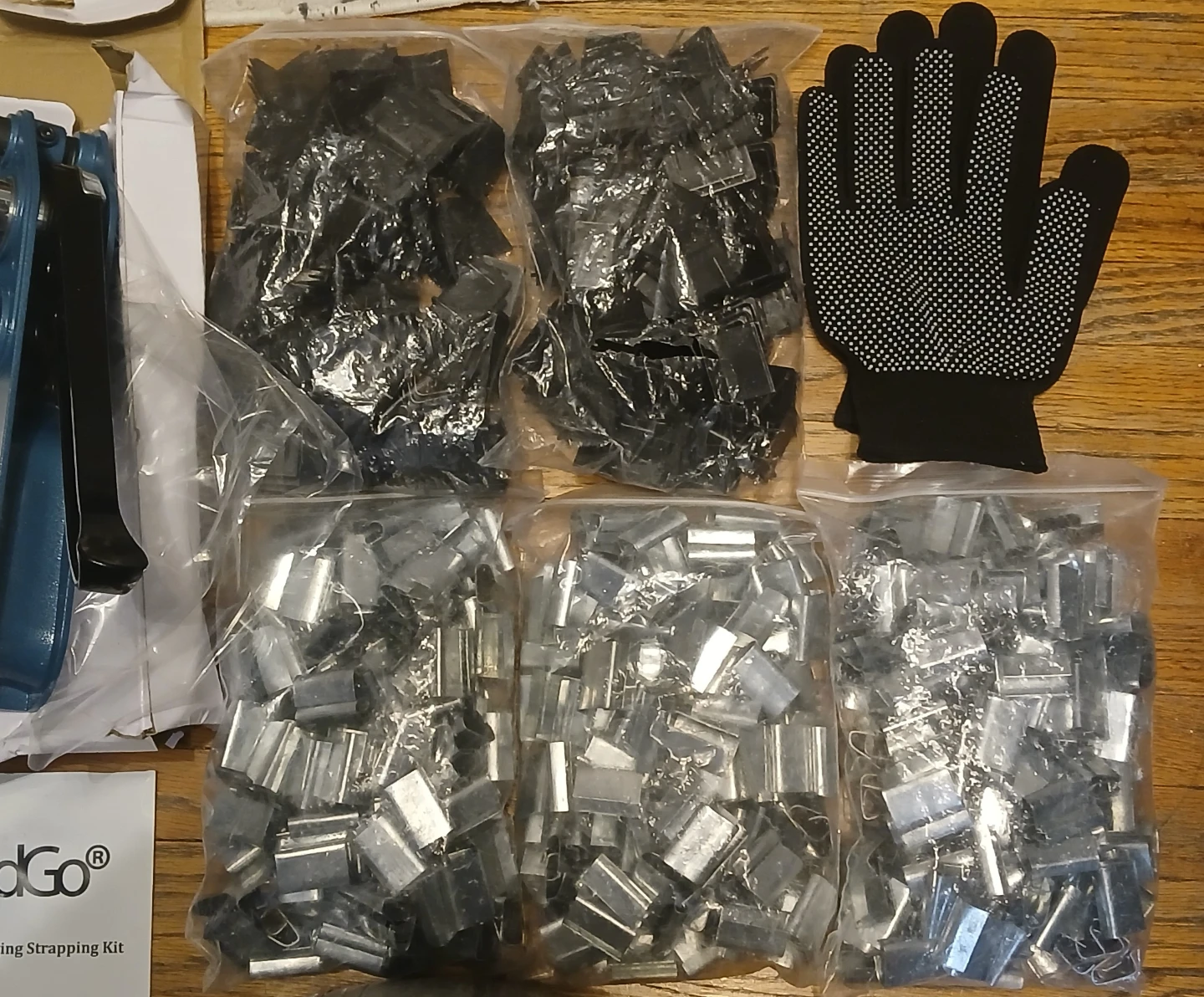 New PET strapping kit pallet banding tool + 2000' straps - photo 3