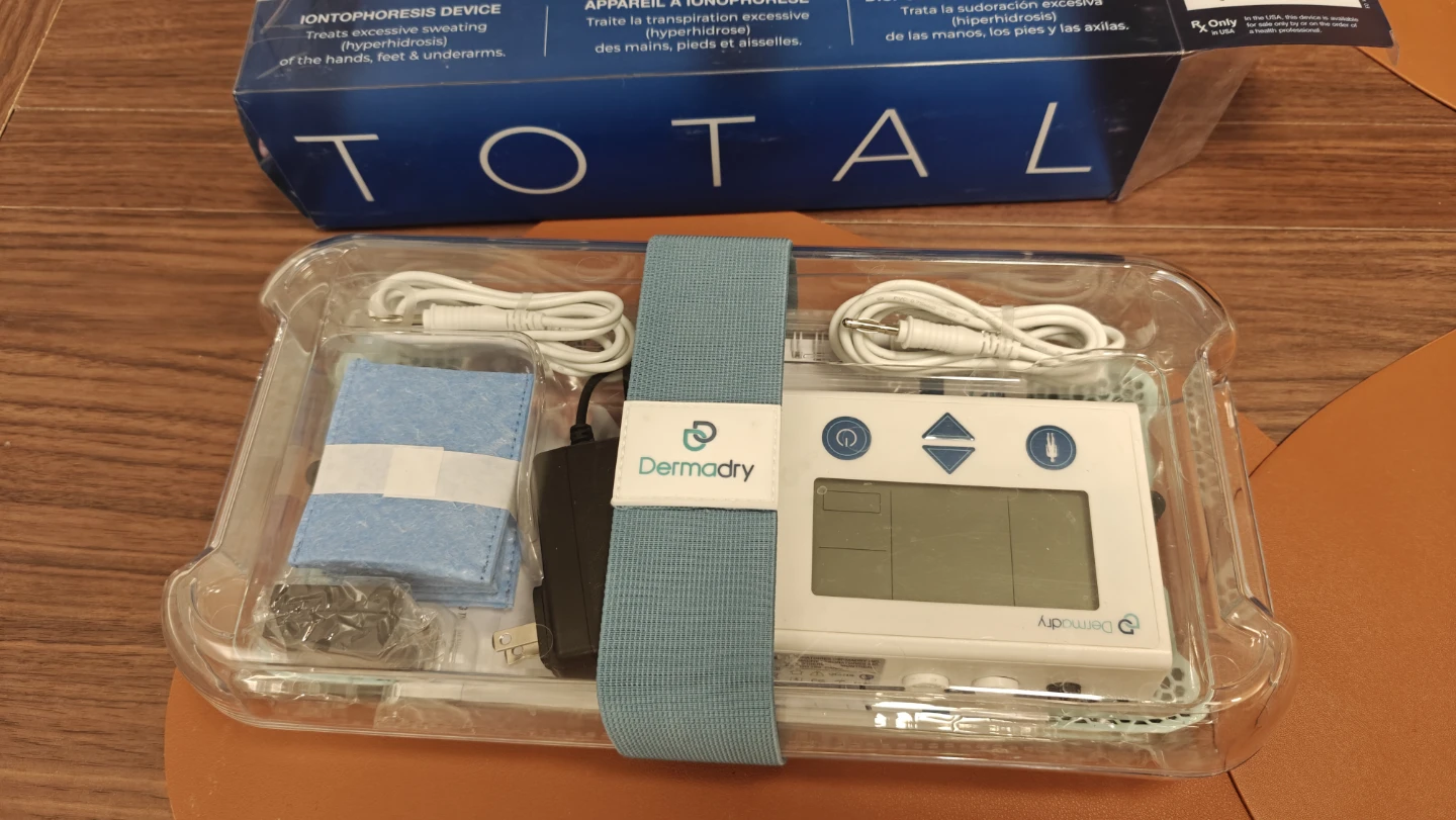 Dermadry Total Iontophoresis Machine - photo 2
