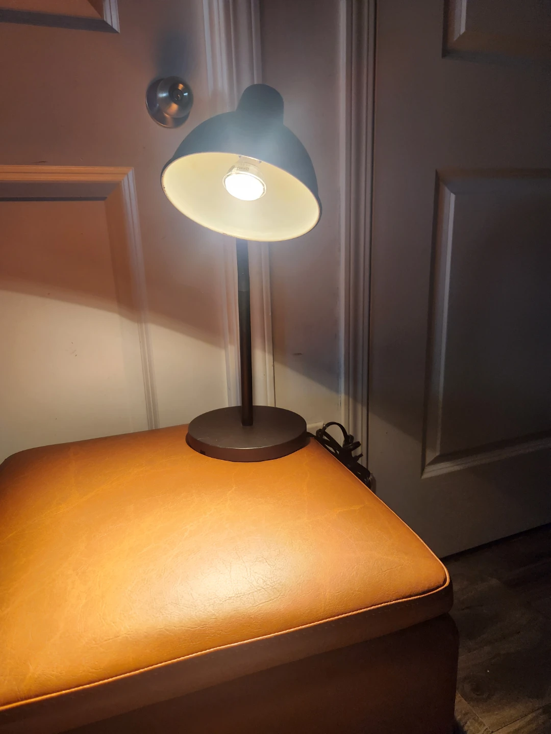 Black Metal Desk Lamp