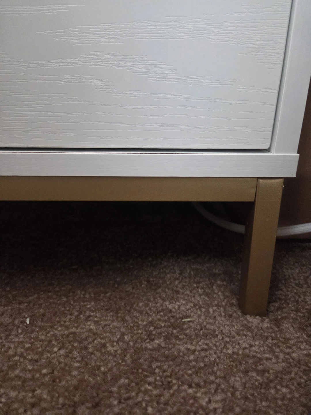 White and Gold 3-Drawer Nightstand - photo 2