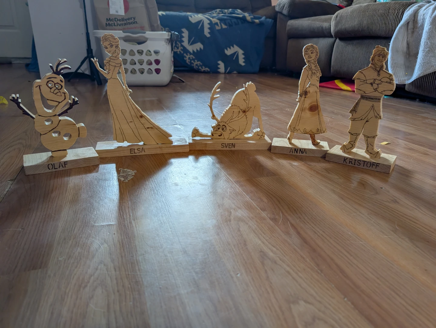 ❄️ Handmade Frozen Wooden Character Set ❄️