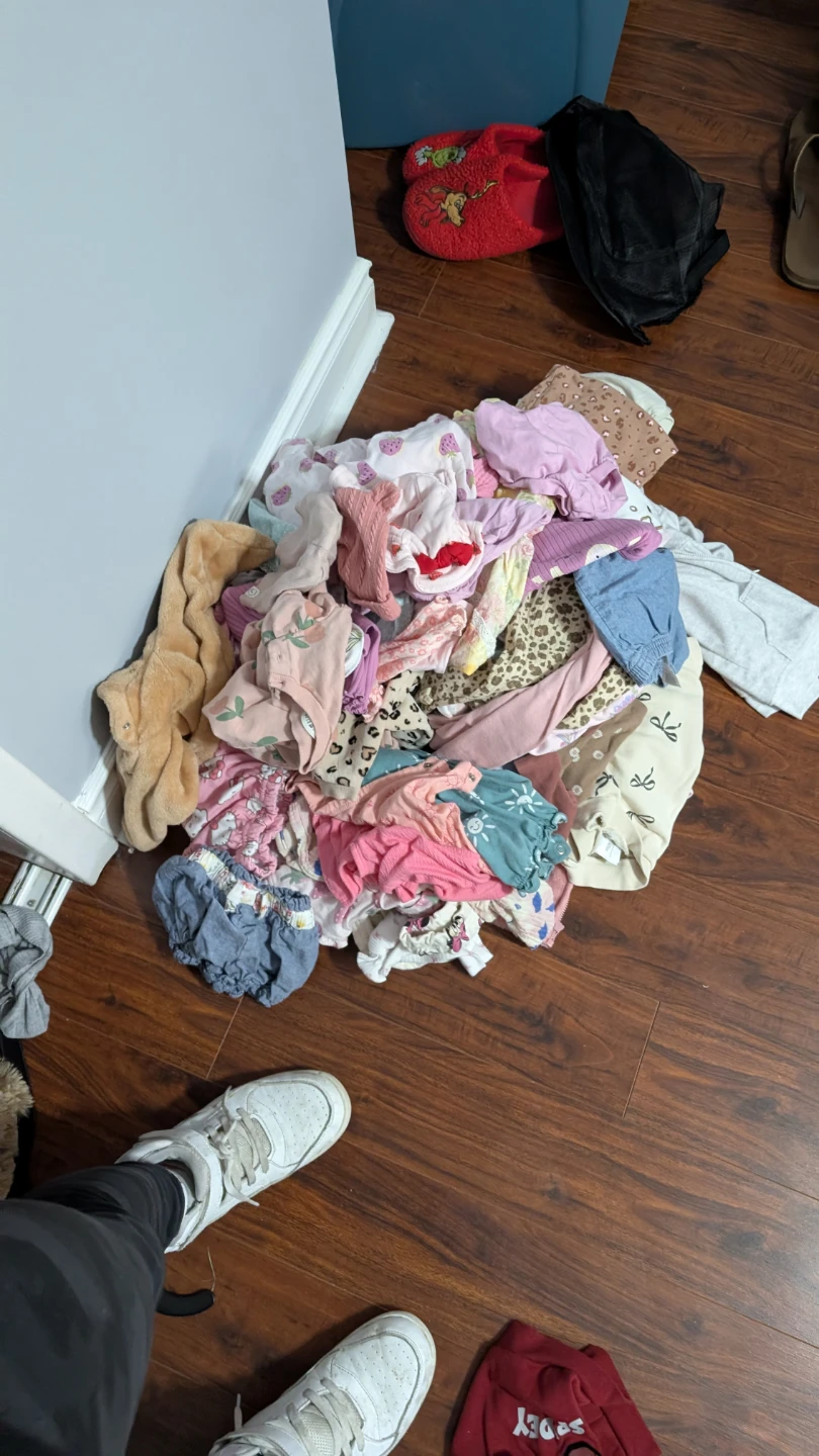 Assorted Baby Clothing Lot 6-12m - photo 2
