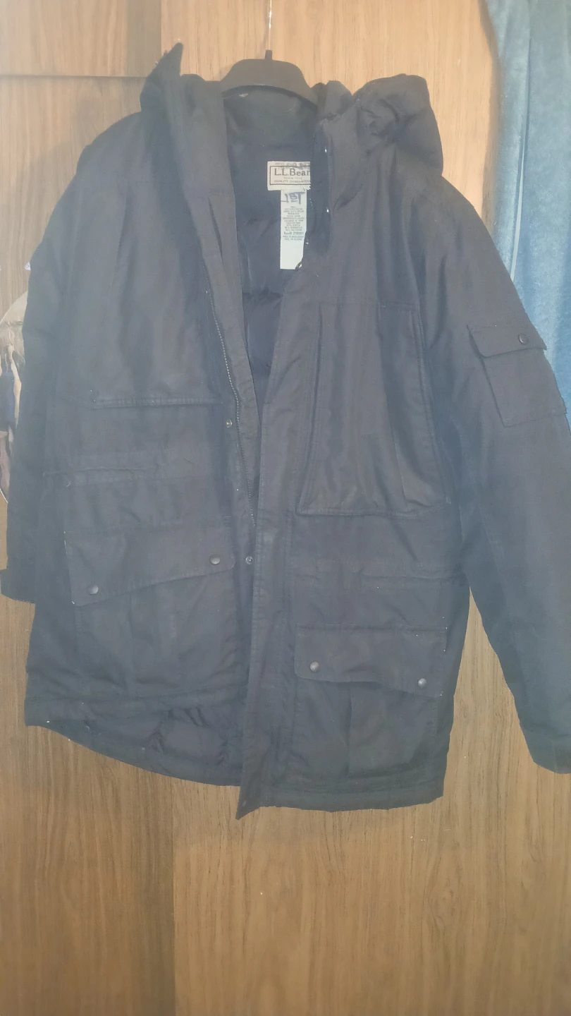 Men's winter coat on sale LL Bean size Large