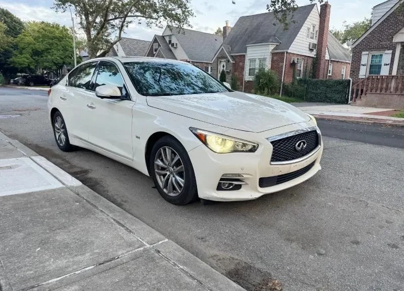 2017 Infiniti Q50 AWD 3.0 Sedan