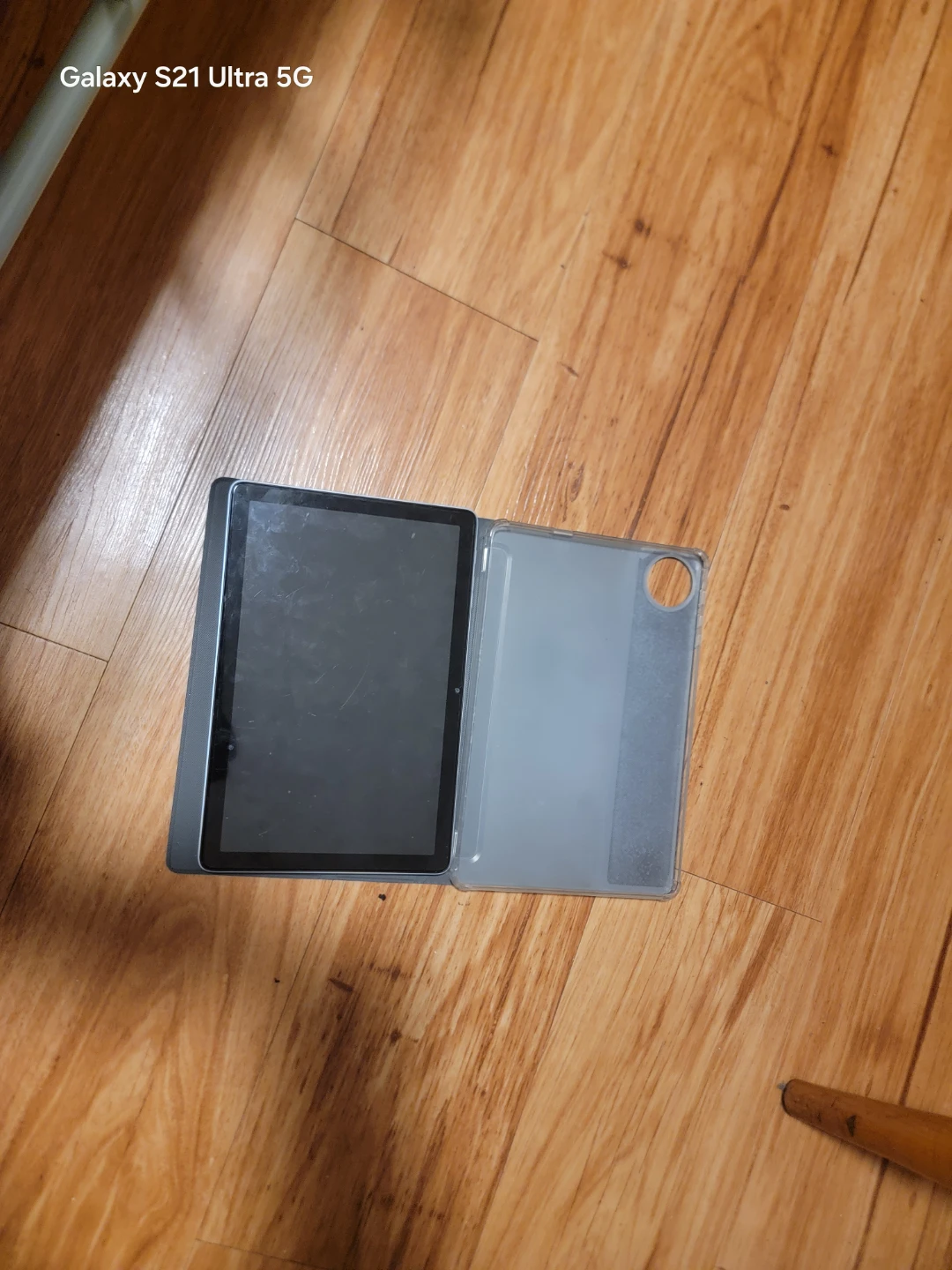 Tablet with Keyboard and Mouse - photo 3