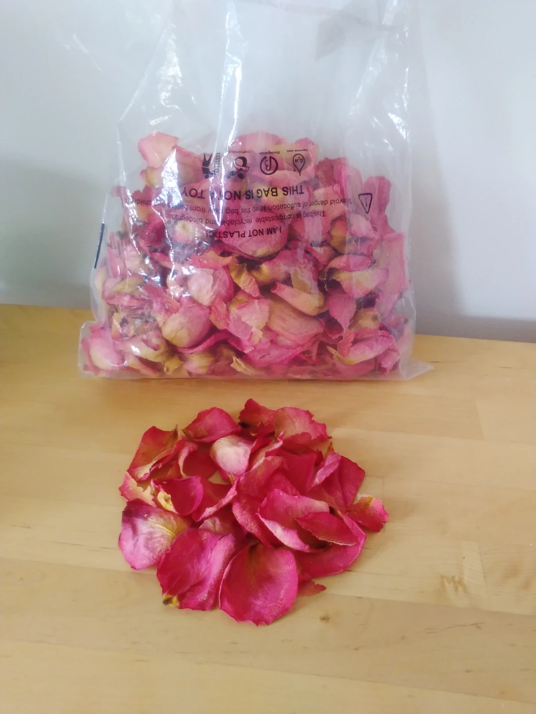 Dried rose petals