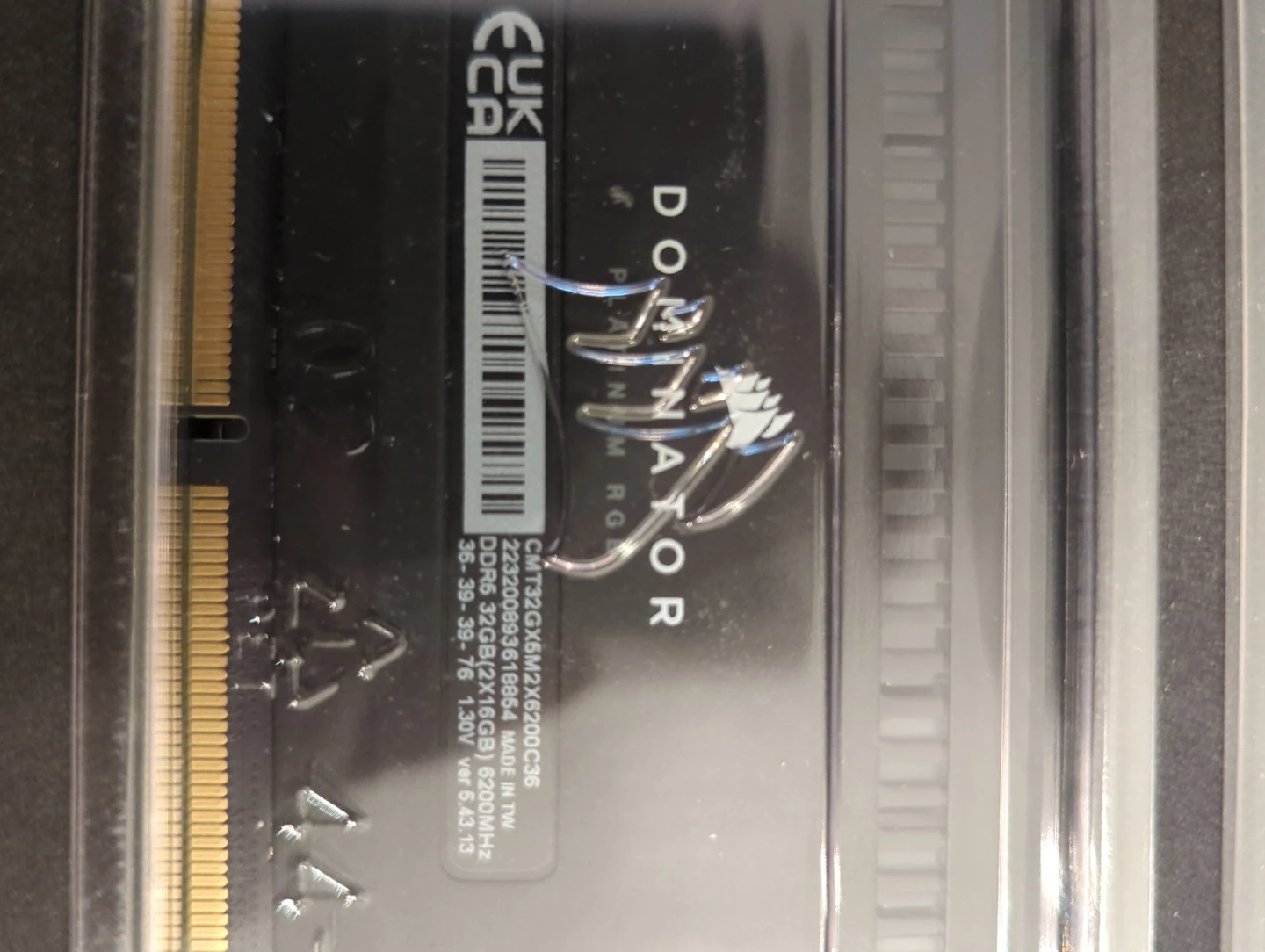 Corsair Dominator Platinum RGB 32GB DDR5-6200 CL36 Hynix M-Die - photo 5
