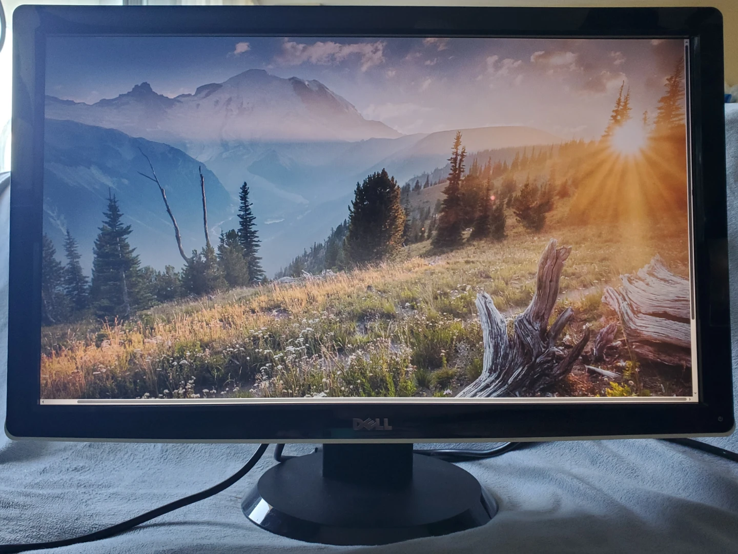 Dell st2410b Full HD 24" LED monitor