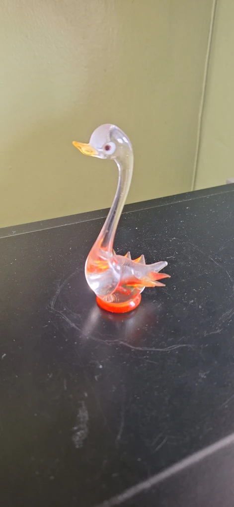 Glass Swan Figurine
