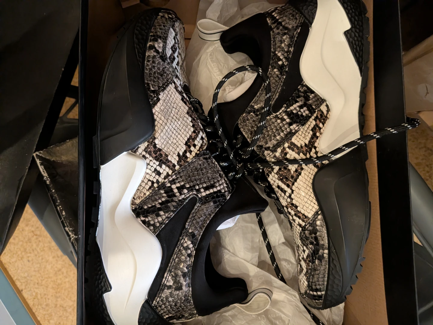 Kenneth Cole New York Snakeskin Sneakers - photo 3