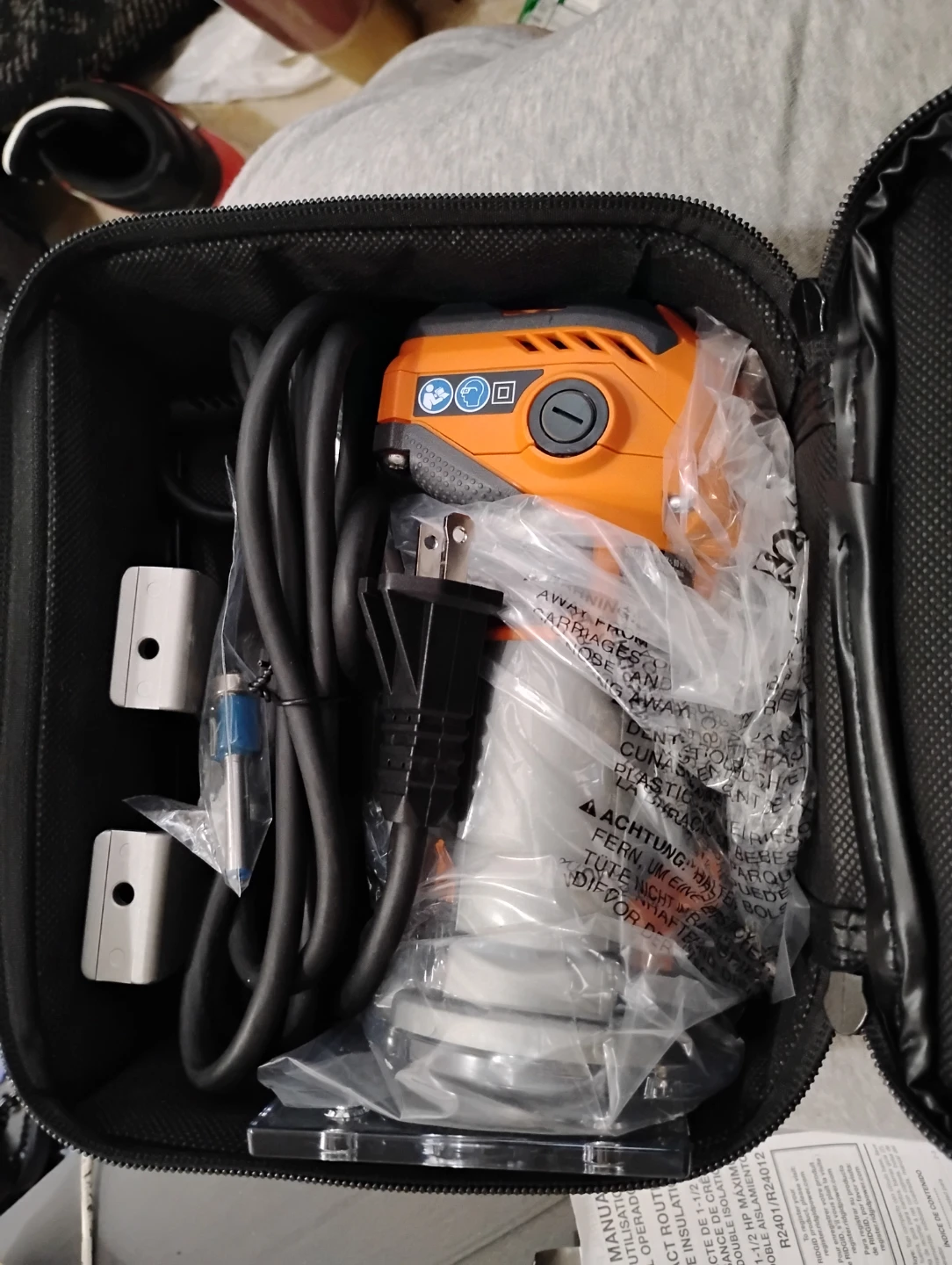 Bran in box Ridgid 1-1/2hp 1/4in.compact base router $90 p. U .o - photo 2