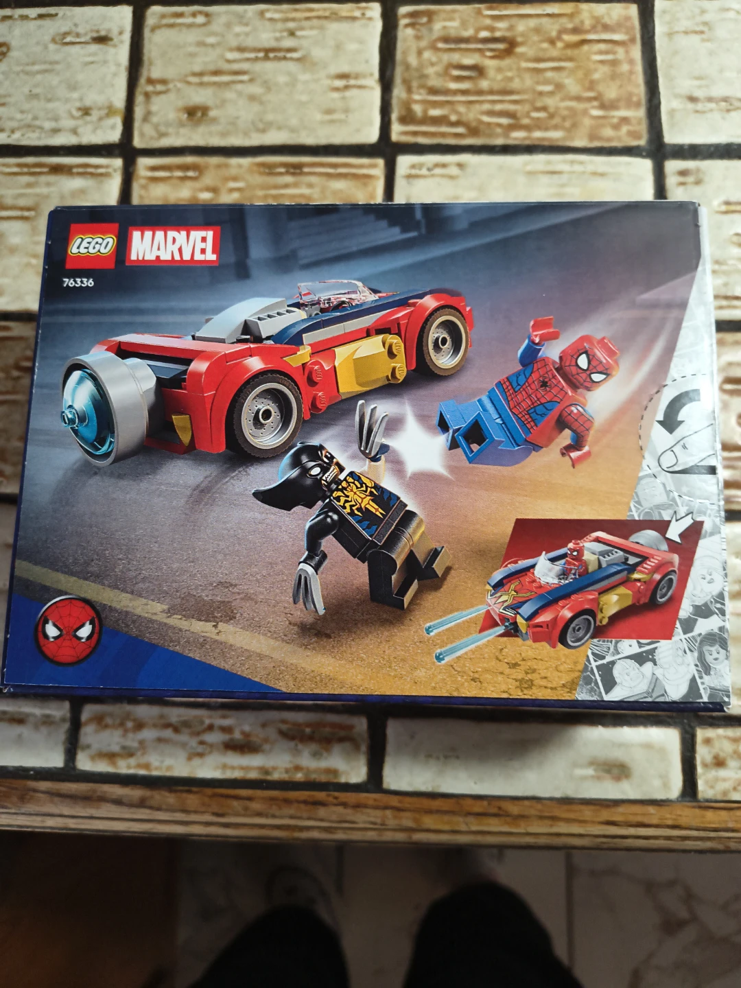 LEGO Marvel Spider-Man Car vs. Venomized Wolverine 76336 - photo 3